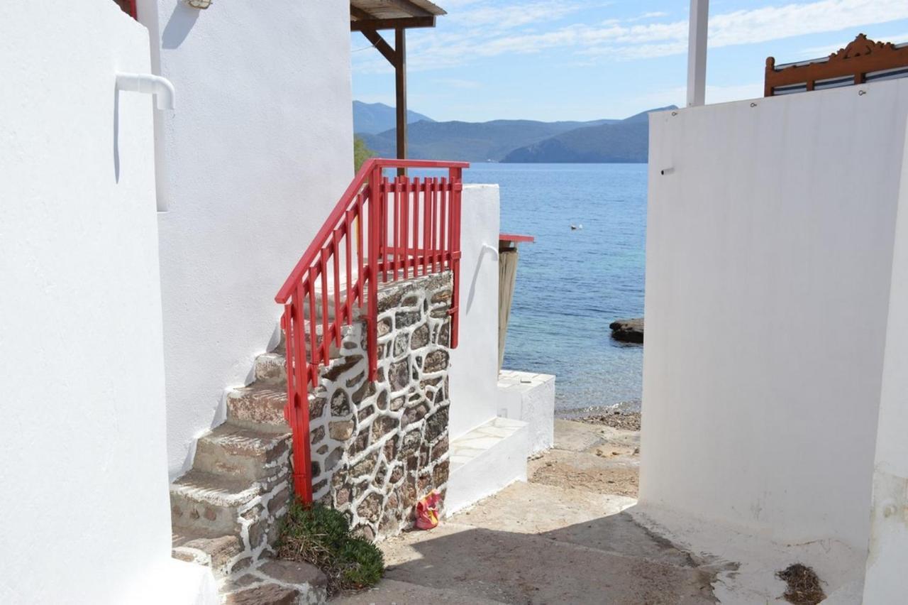 Вилла Thalassophile Eco House Plaka  Экстерьер фото